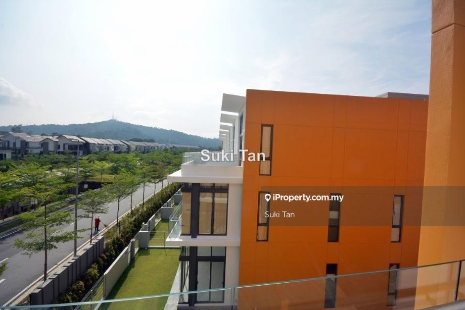 3-storey Terraced House for Sale in REED Lake Fields / Lakefields, Sungai Besi by Suki Tan - iProperty.com.my