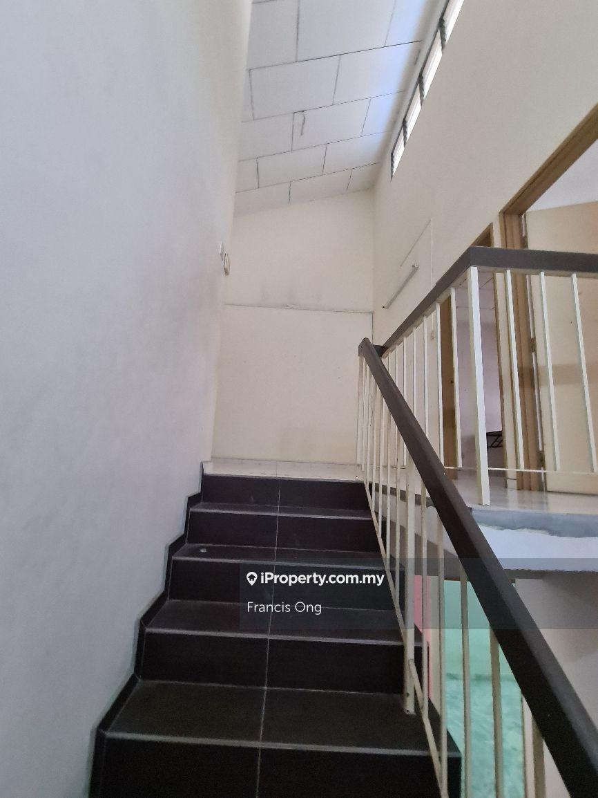 Rumah Berangkai 2 Tingkat untuk Dijual di Taman Bukit Mewah, Kajang oleh Francis Ong - iProperty.com.my