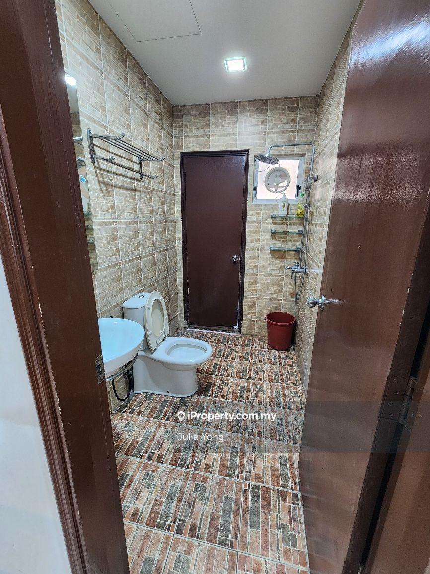 Kondominium untuk Dijual di Laman Suria oleh Julie Yong - iProperty.com.my