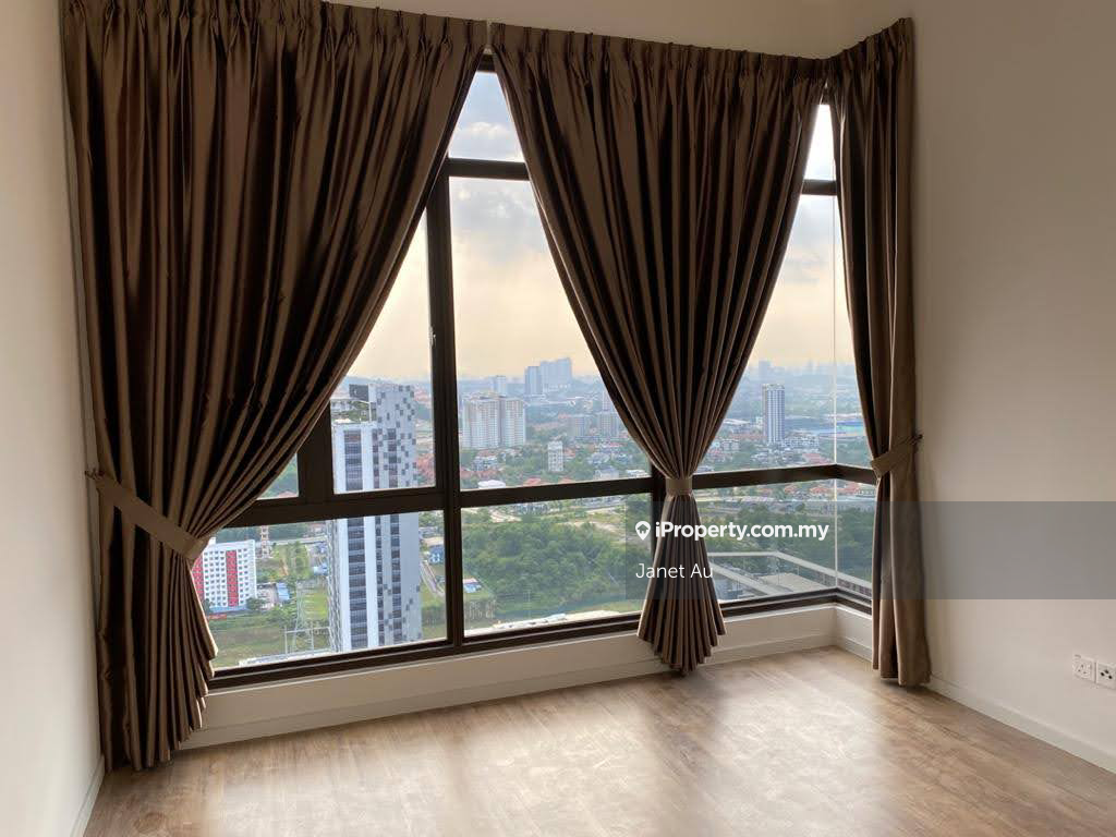 Service Residence for Sale in The Park Sky Residence by Janet Au - iProperty.com.my
