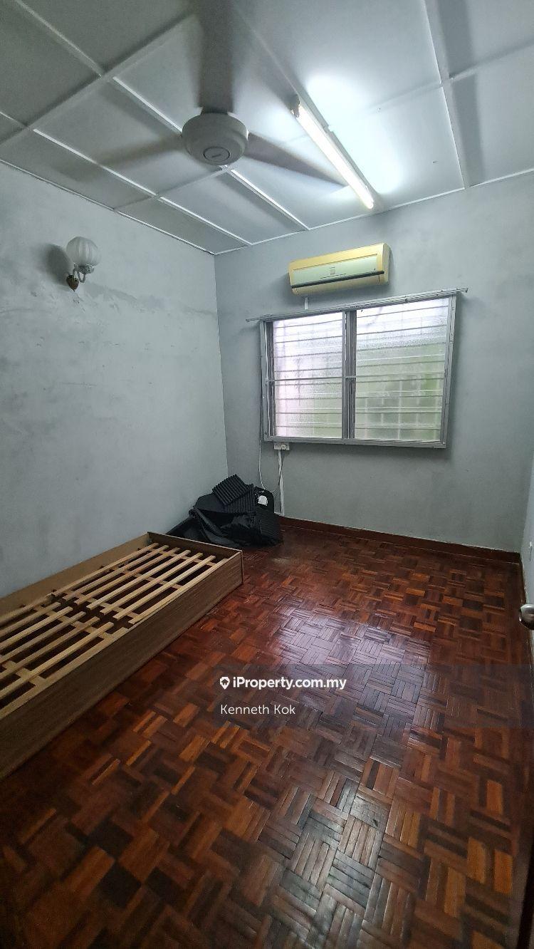 Rumah Berangkai 2 Tingkat untuk Dijual di SS18, Subang Jaya oleh Kenneth Kok - iProperty.com.my