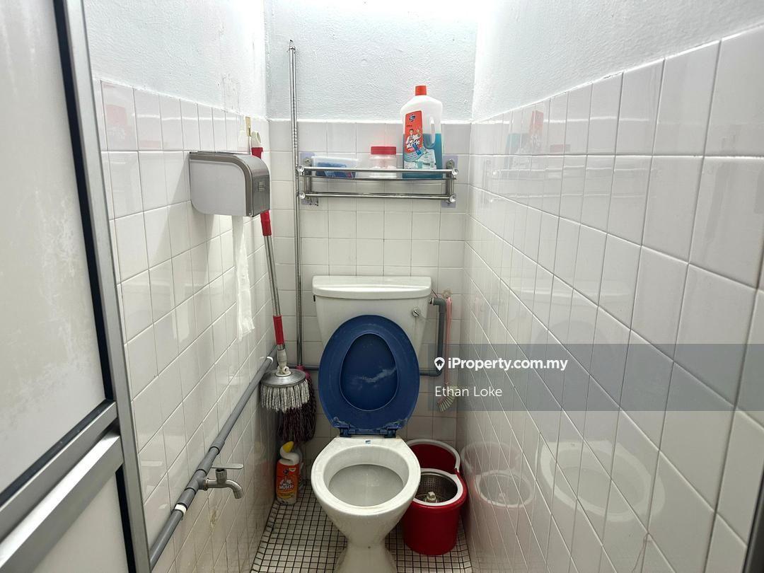 1-storey Terraced House for Sale in SD2, Sri Damansara 2, Bandar Sri Damansara by Ethan Loke - iProperty.com.my