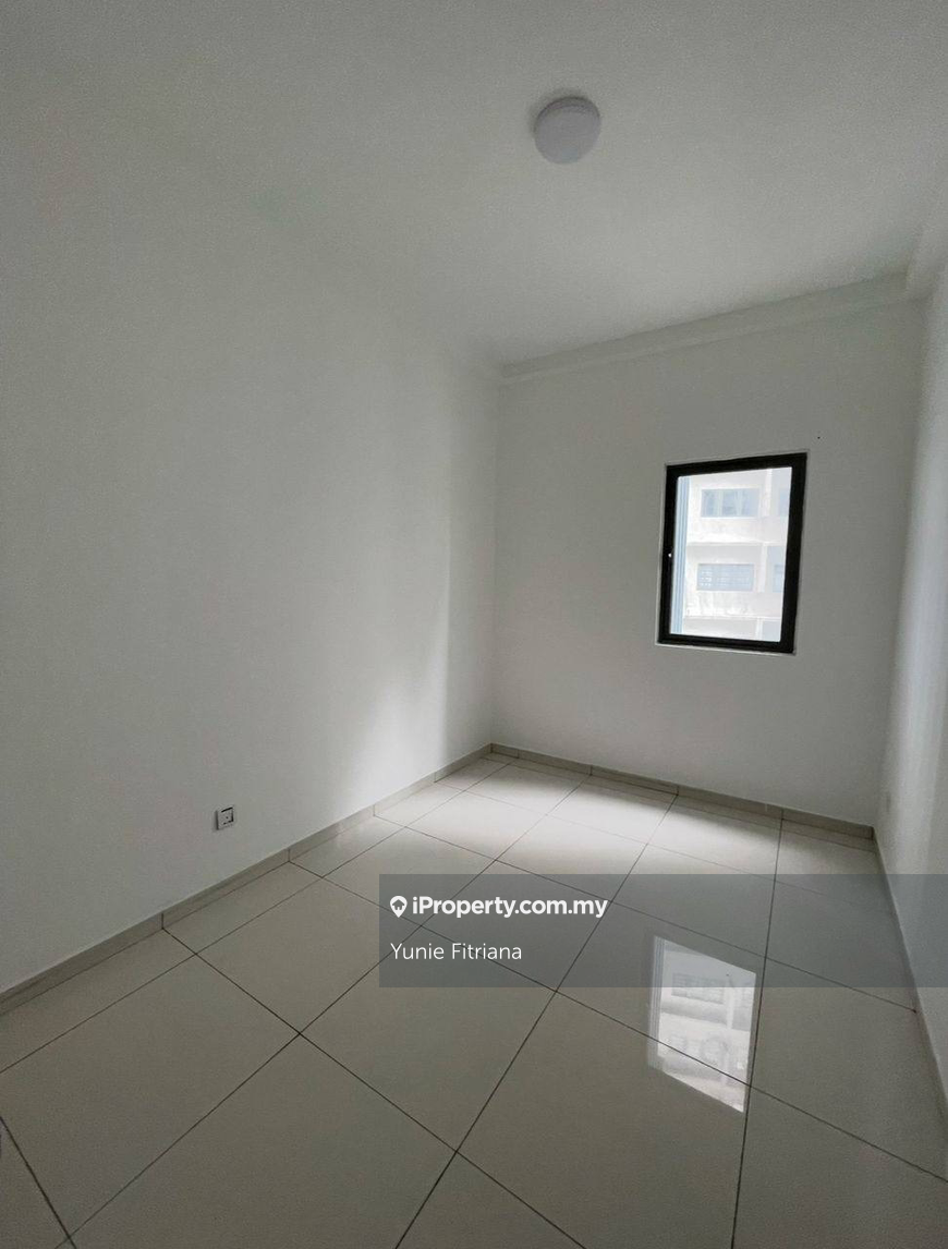 Service Residence for Sale in Seasons Garden Residences by Yunie Fitriana - iProperty.com.my