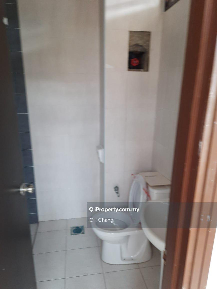 Rumah Berkembar untuk Disewa di Batu Ferringhi, George Town oleh CH Chang - iProperty.com.my