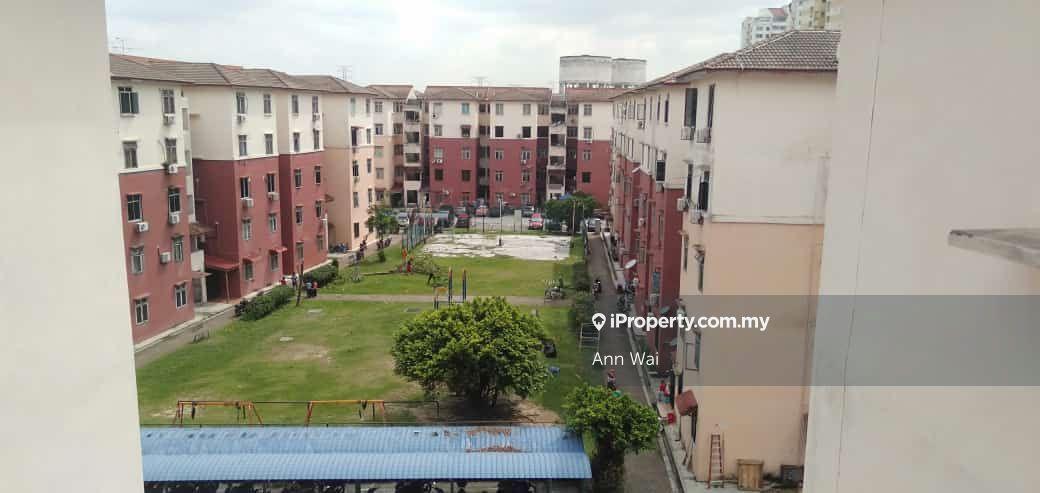 Apartment for Sale in Orchid @ Anggerik by Ann Wai - iProperty.com.my