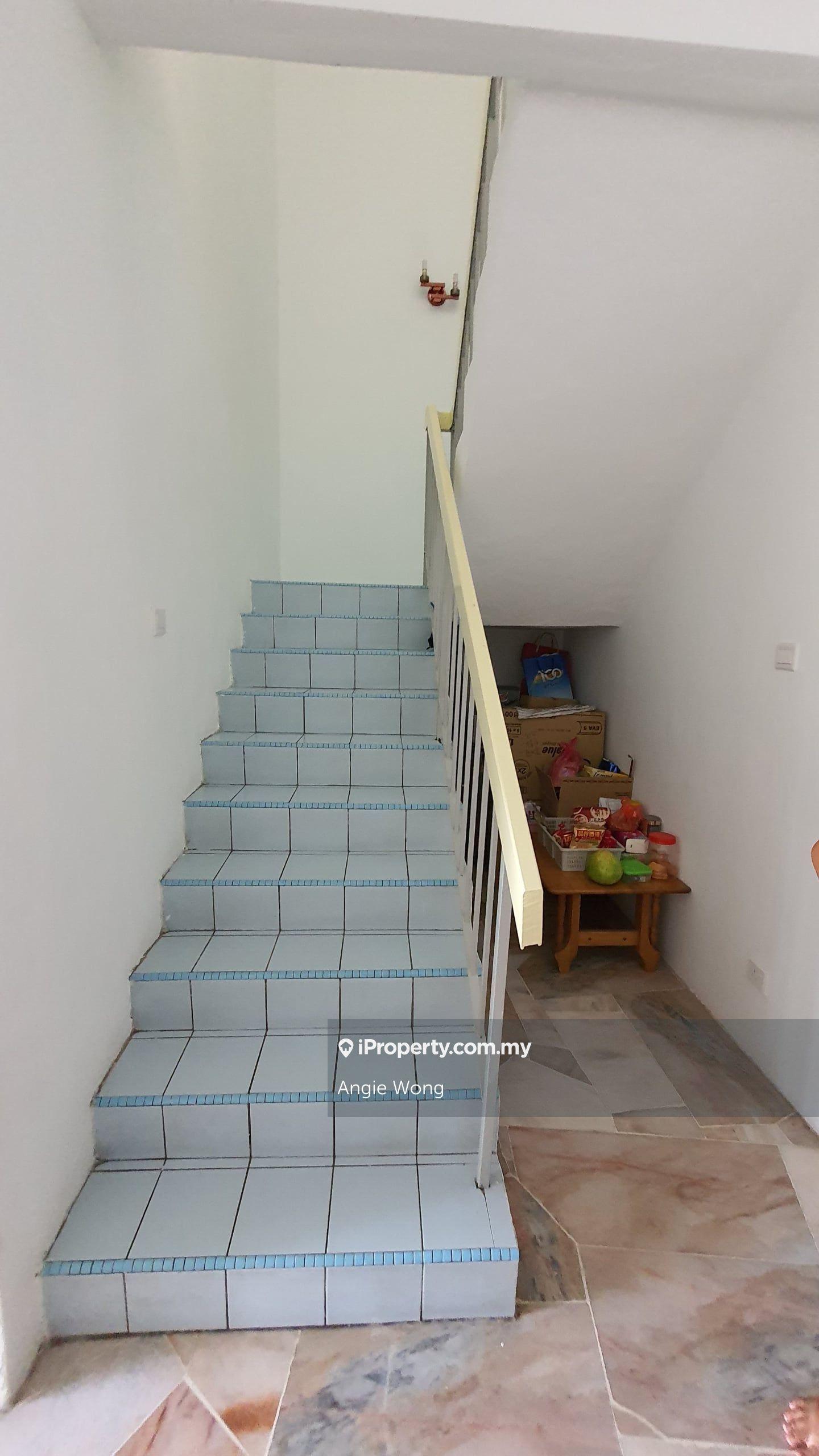 Rumah Berangkai 2 Tingkat untuk Dijual di Taman Rakan Cheras, Cheras oleh Angie Wong - iProperty.com.my