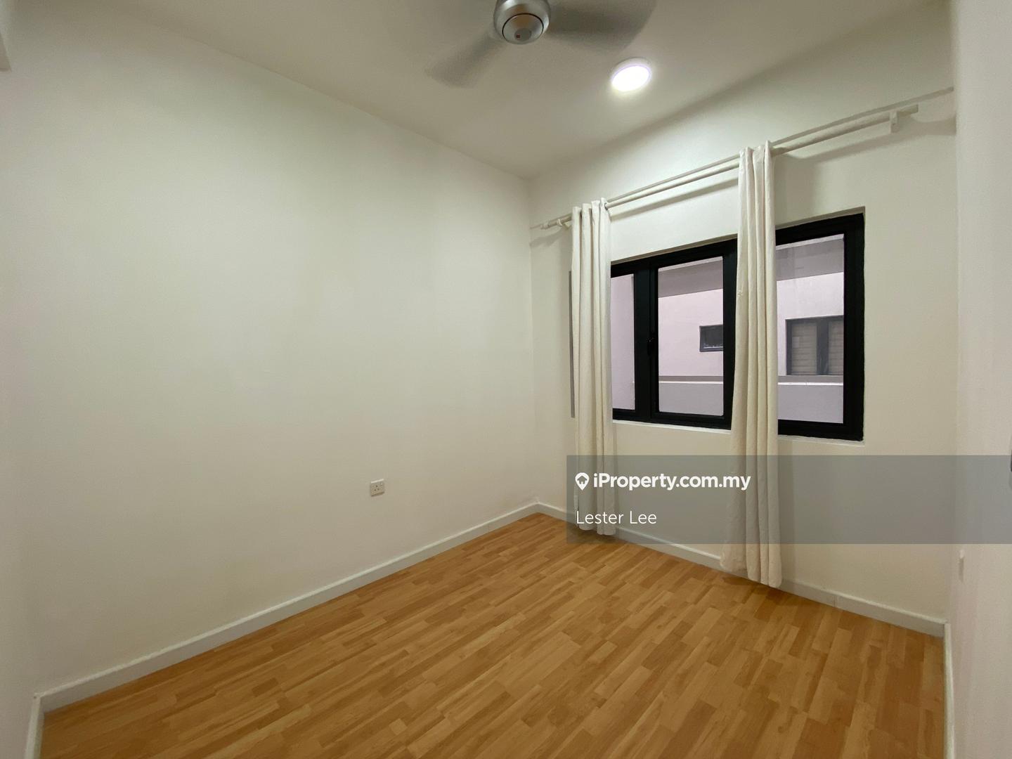 Service Residence for Sale in Suria Residence by Lester Lee - iProperty.com.my