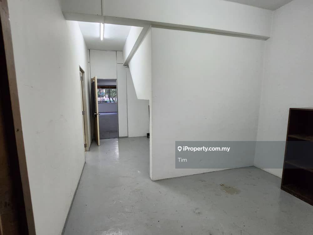 Shop-Office for Rent in Bandar Tech Kajang, Kajang by Tim - iProperty.com.my