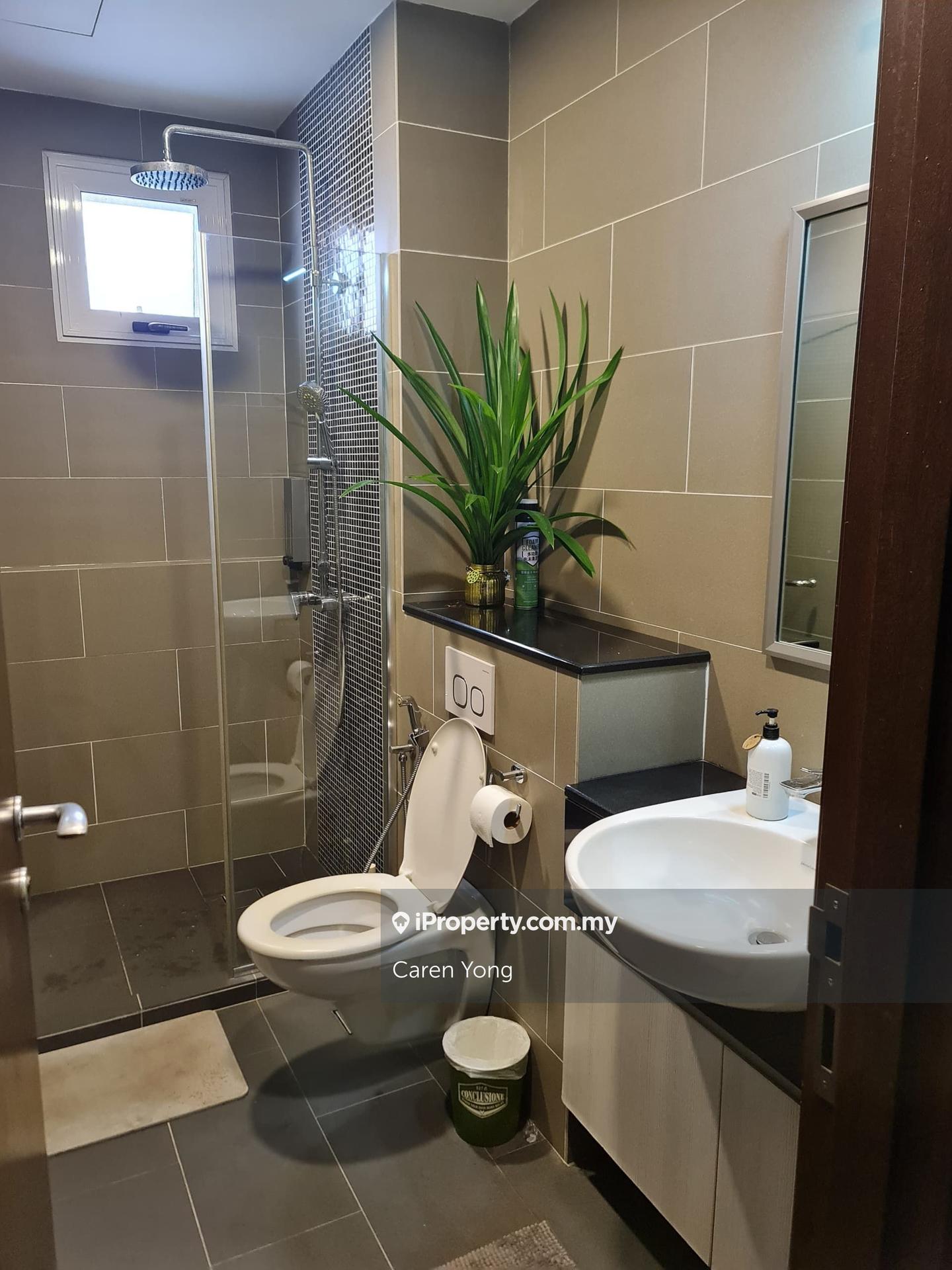 Bungalow House for Sale in Seapark, Petaling Jaya by Caren Yong - iProperty.com.my
