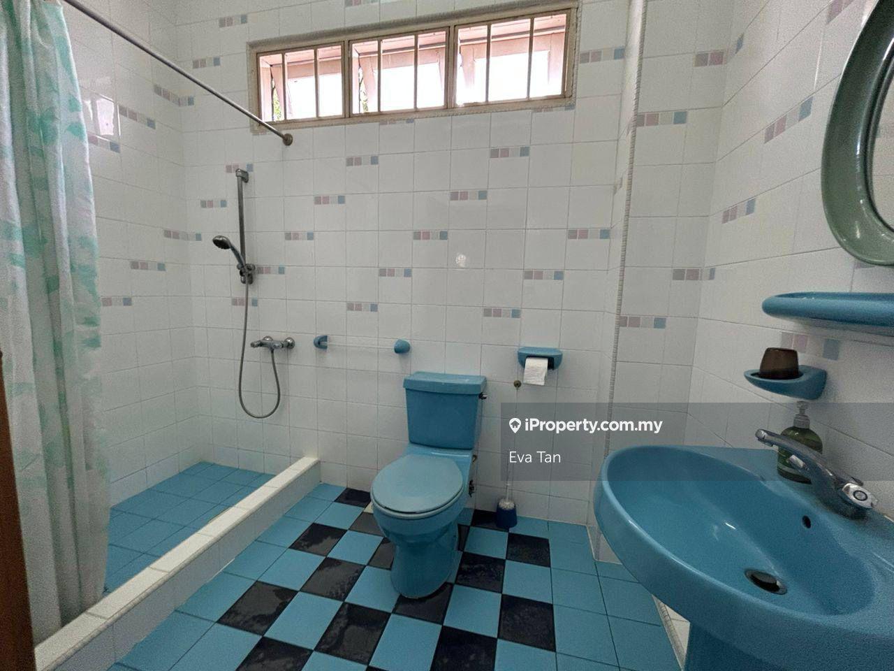 Banglo untuk Dijual di Taman Kolam Air, Johor Bahru oleh Eva Tan - iProperty.com.my