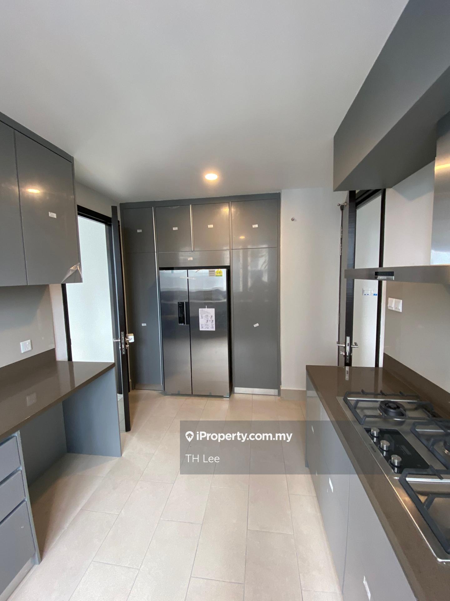 Condominium for Sale in 6 Kapas by TH Lee - iProperty.com.my