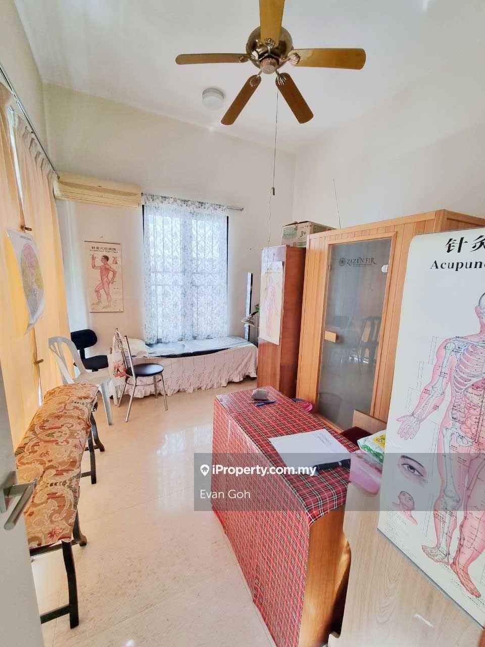 Semi-Detached House for Sale in Taman Bukit Kuchai, Bandar Kinrara by Evan Goh - iProperty.com.my