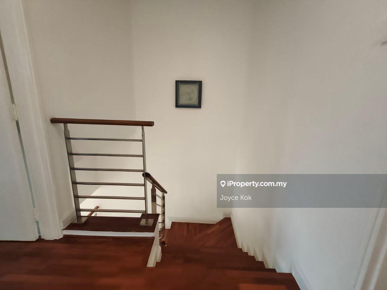 Rumah Berangkai 2 Tingkat untuk Dijual di Usj 5, Subang Jaya oleh Joyce Kok - iProperty.com.my