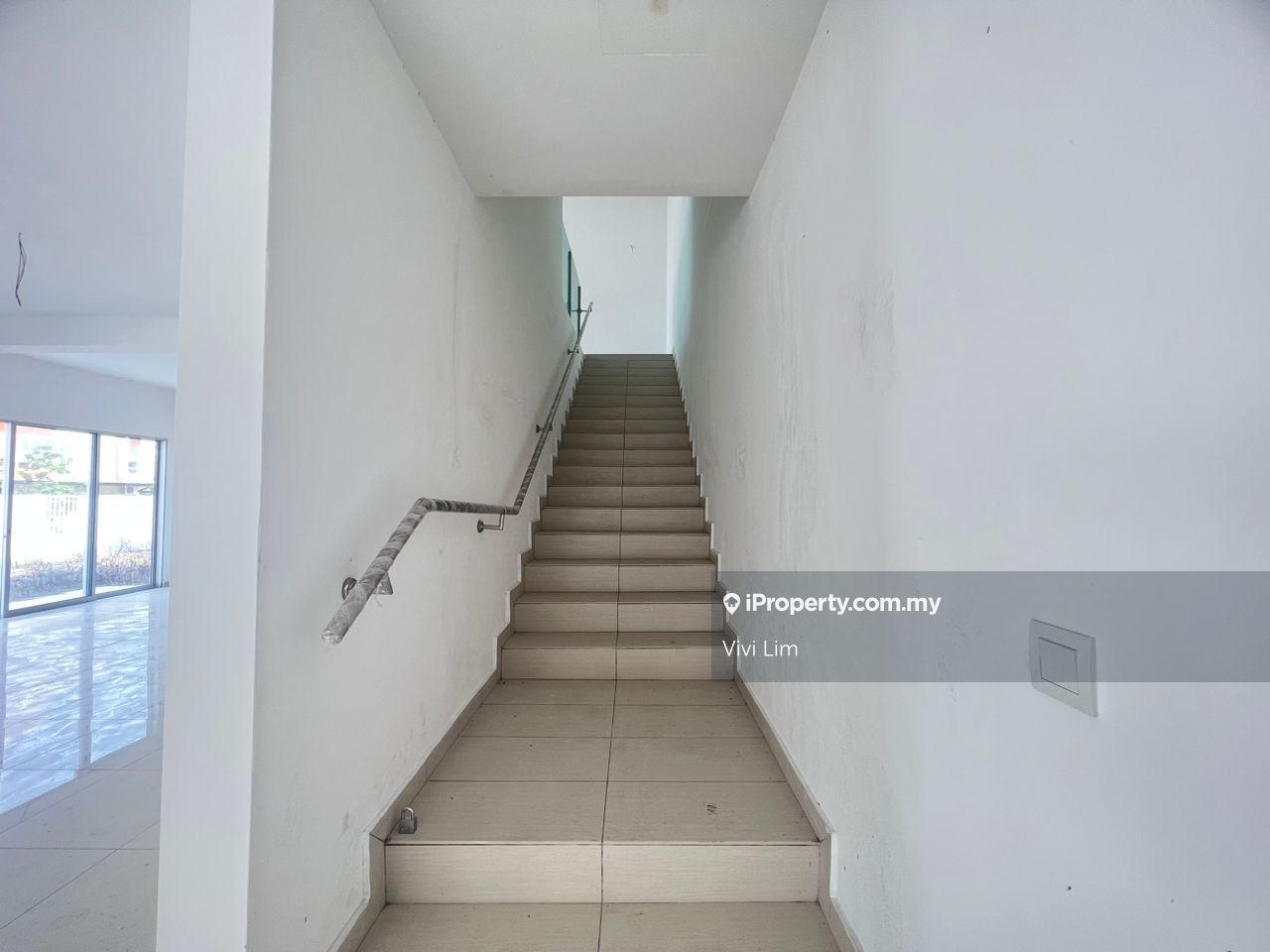 Rumah Berangkai 2 Tingkat untuk Dijual di fupn1, Kluang oleh Vivi Lim - iProperty.com.my