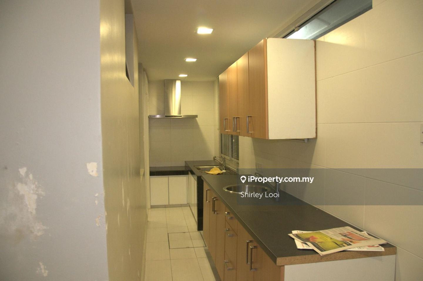 Rumah Berangkai 2 Tingkat untuk Dijual di Bukit Jelutong, Shah Alam oleh Shirley Looi - iProperty.com.my