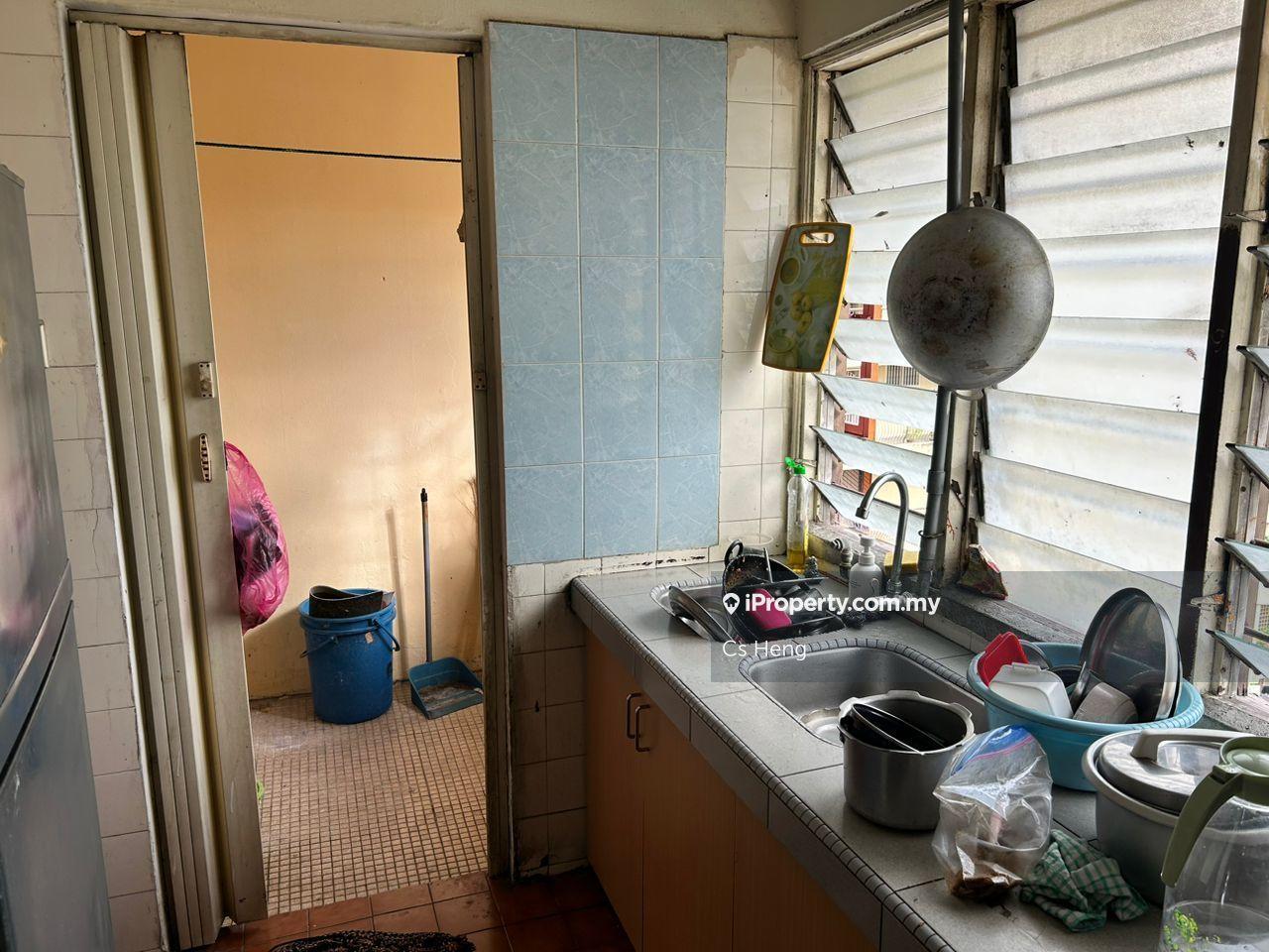 Apartment for Rent in Palm Court Apartment by Cs Heng - iProperty.com.my