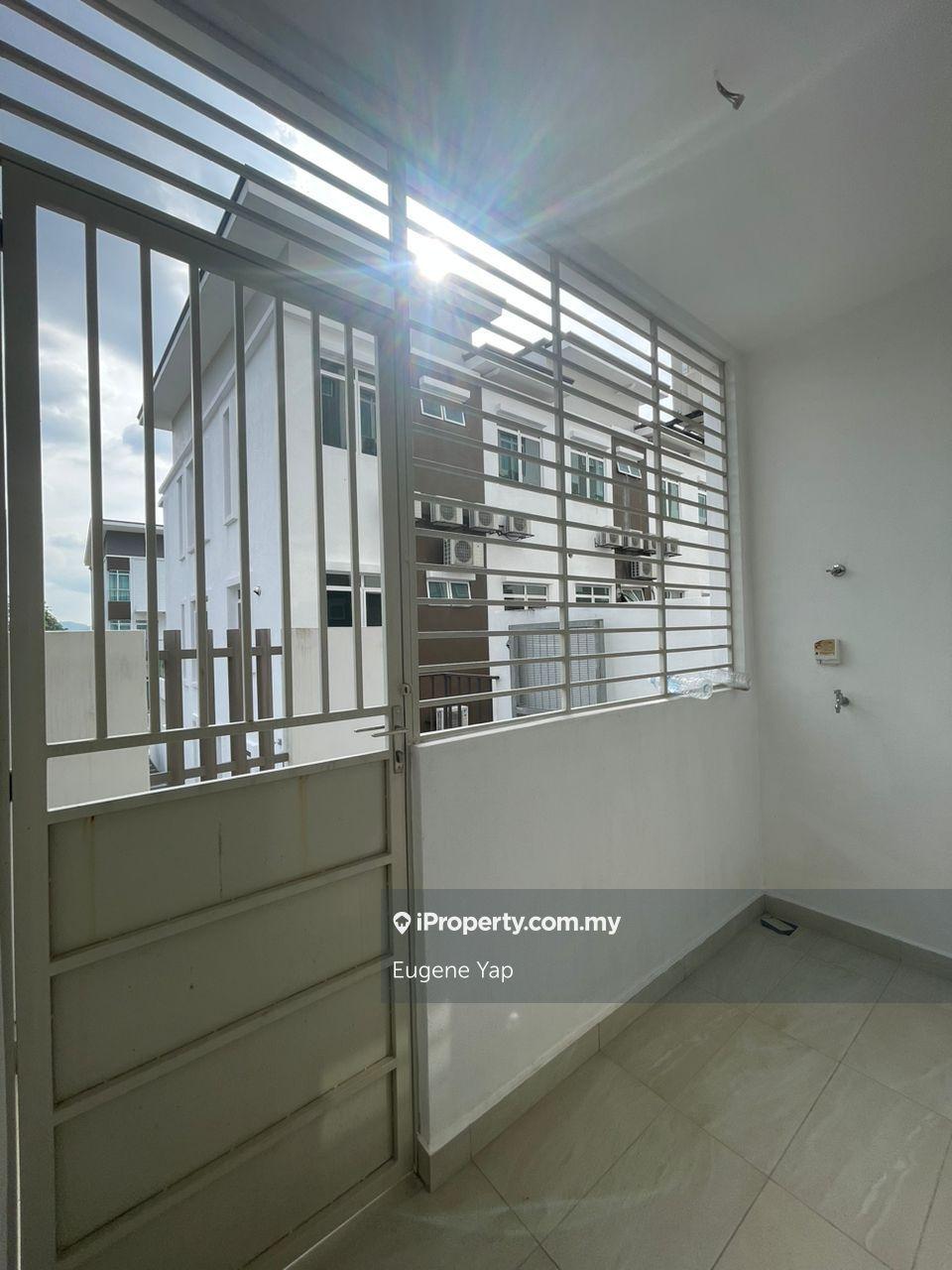 Rumah Berangkai 3 Tingkat untuk Dijual di Puncak Indah @ Ampang, Ampang oleh Eugene Yap - iProperty.com.my