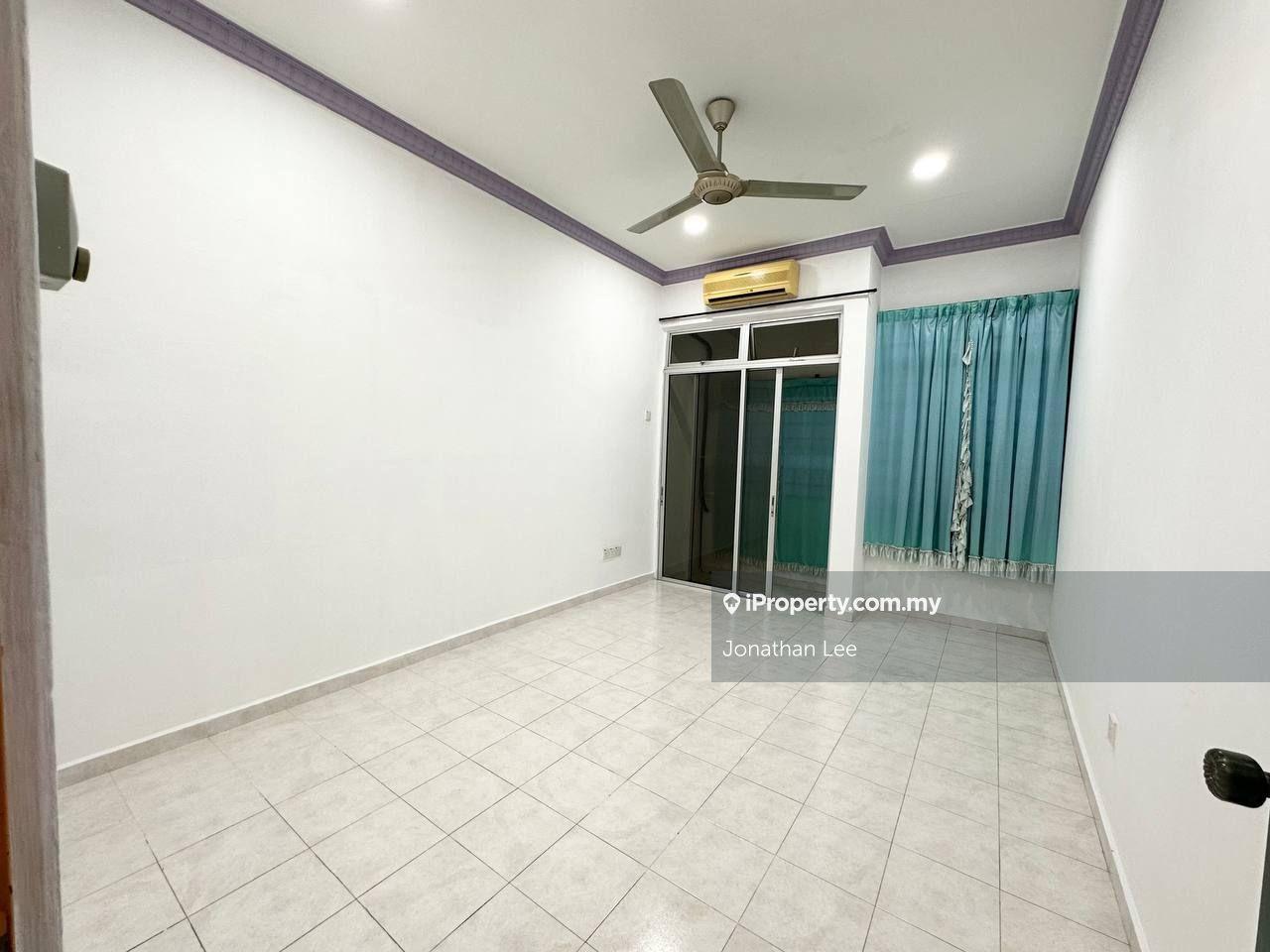 Shop for Sale in Senai, Kulai by Jonathan Lee - iProperty.com.my