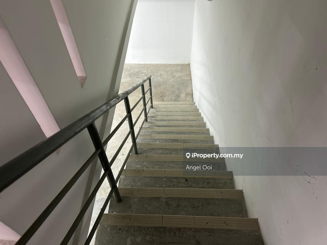 Shop-Office for Sale in Petaling Jaya, Ara Damansara by Angel Ooi - iProperty.com.my
