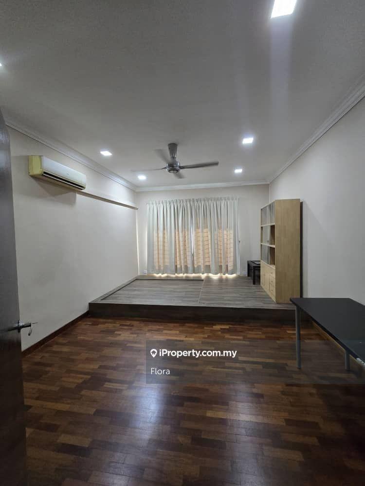 Bungalow House for Sale in SS3, Petaling Jaya by Flora - iProperty.com.my