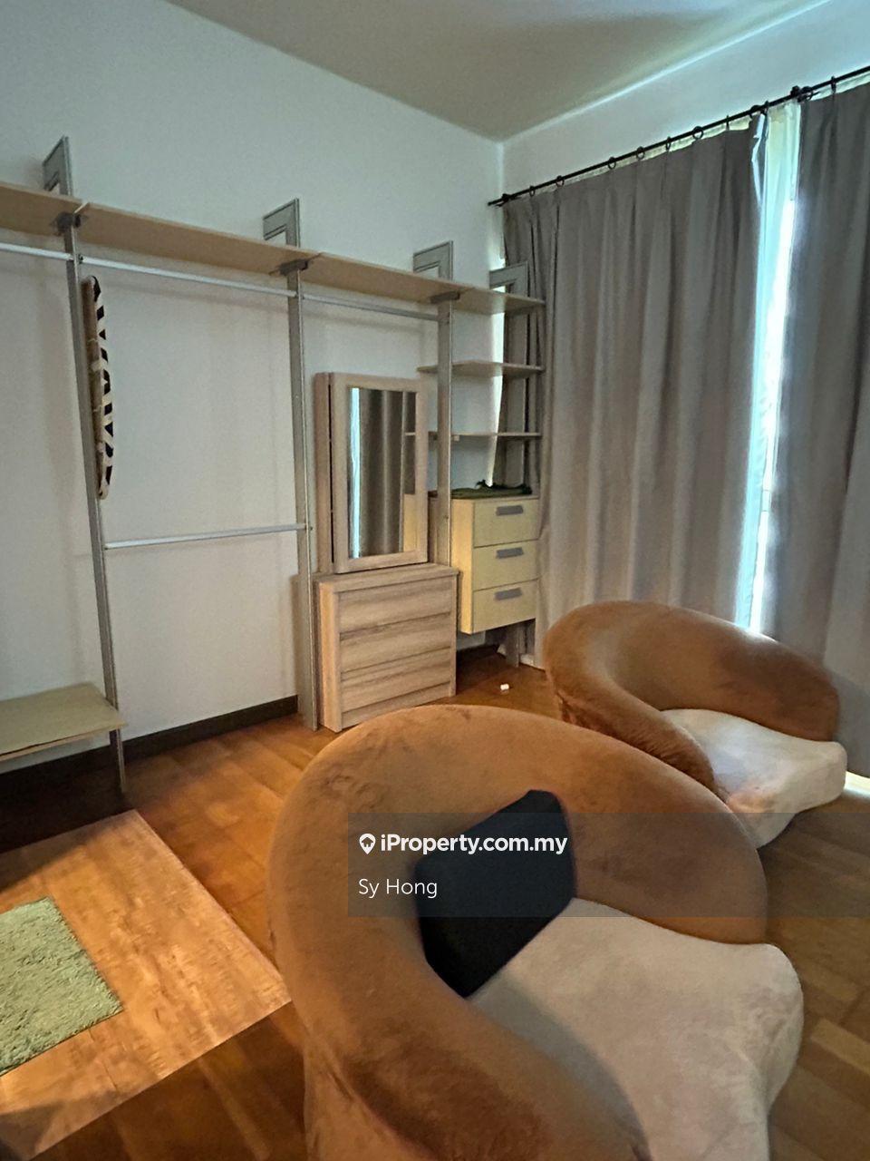 Service Residence for Rent in Regalia Residence by Sy Hong - iProperty.com.my