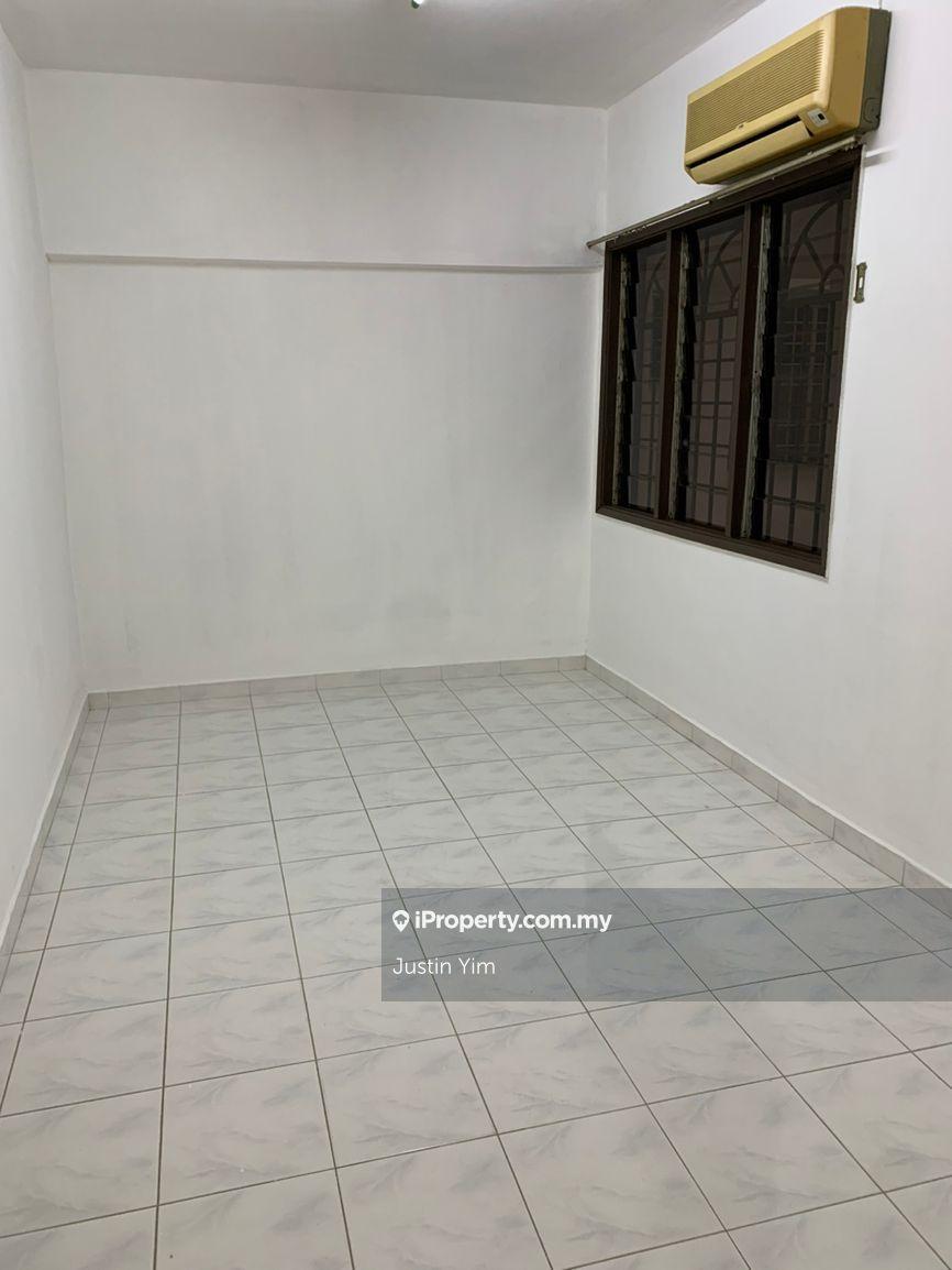 Pangsapuri untuk Dijual di Segar Apartments oleh Justin Yim - iProperty.com.my