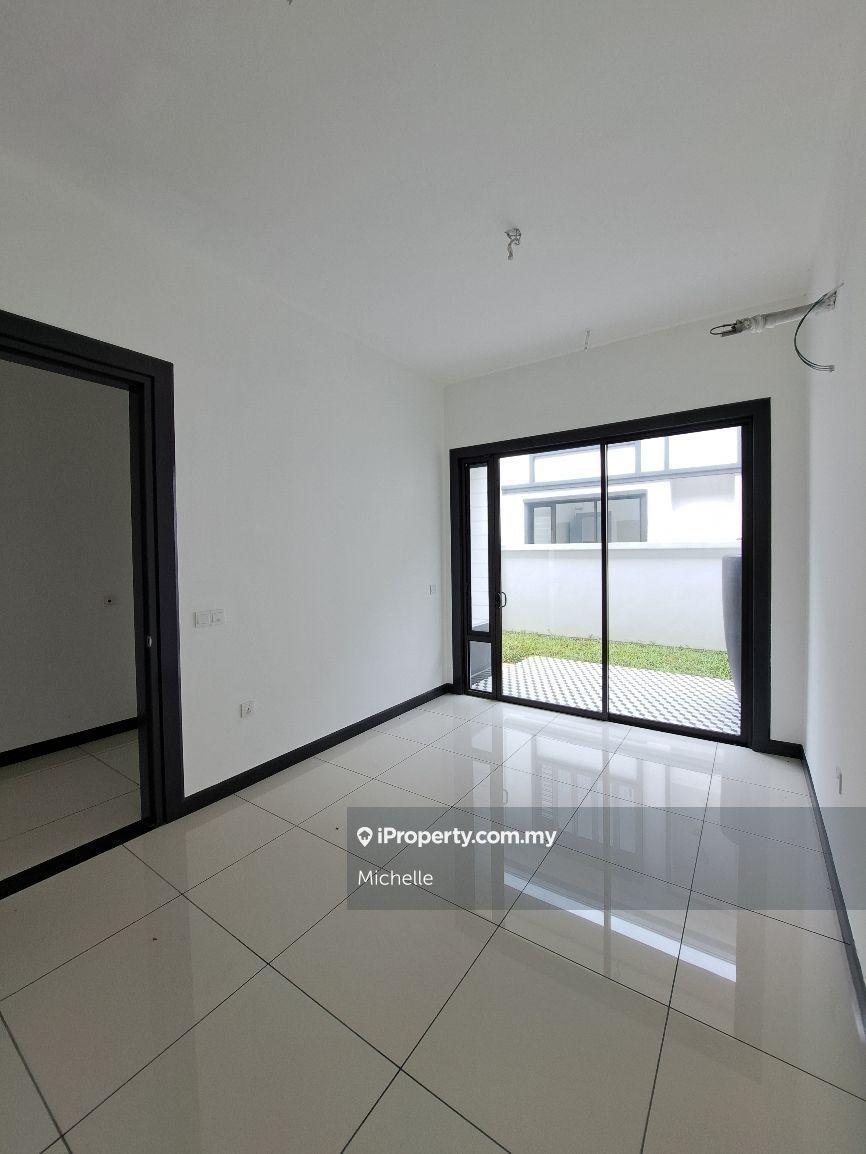Rumah Berkembar untuk Disewa di Elmina East, Shah Alam oleh Michelle - iProperty.com.my