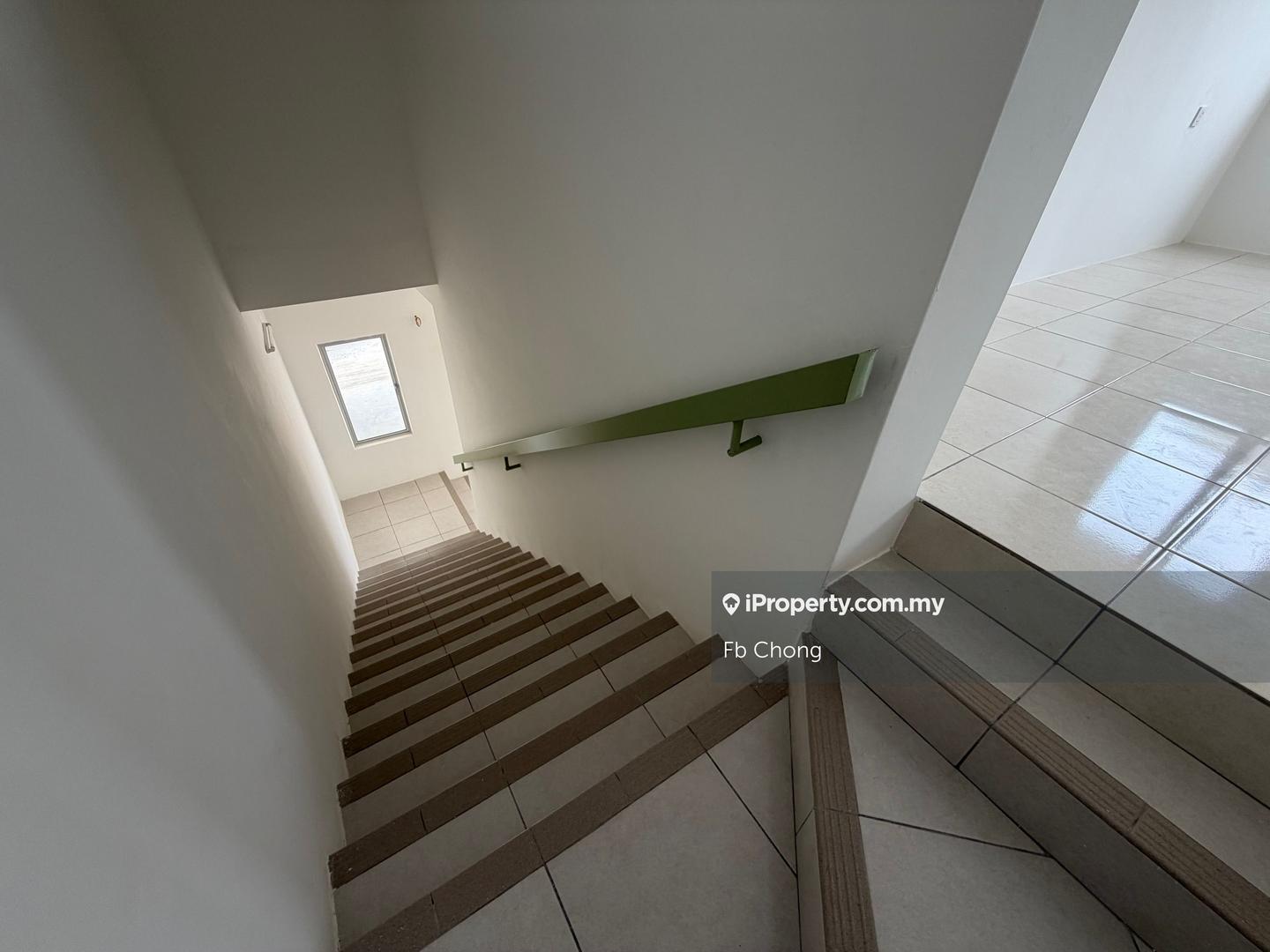 Rumah Berangkai 2 Tingkat untuk Dijual di Desa Pinggiran Bayu, Mantin oleh Fb Chong - iProperty.com.my