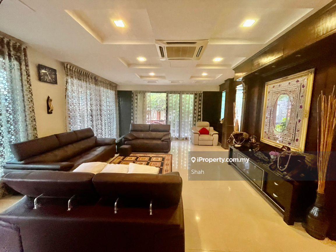 2.5-storey Terraced House for Sale in Laman Oakleaf, Ampang by Shah - iProperty.com.my