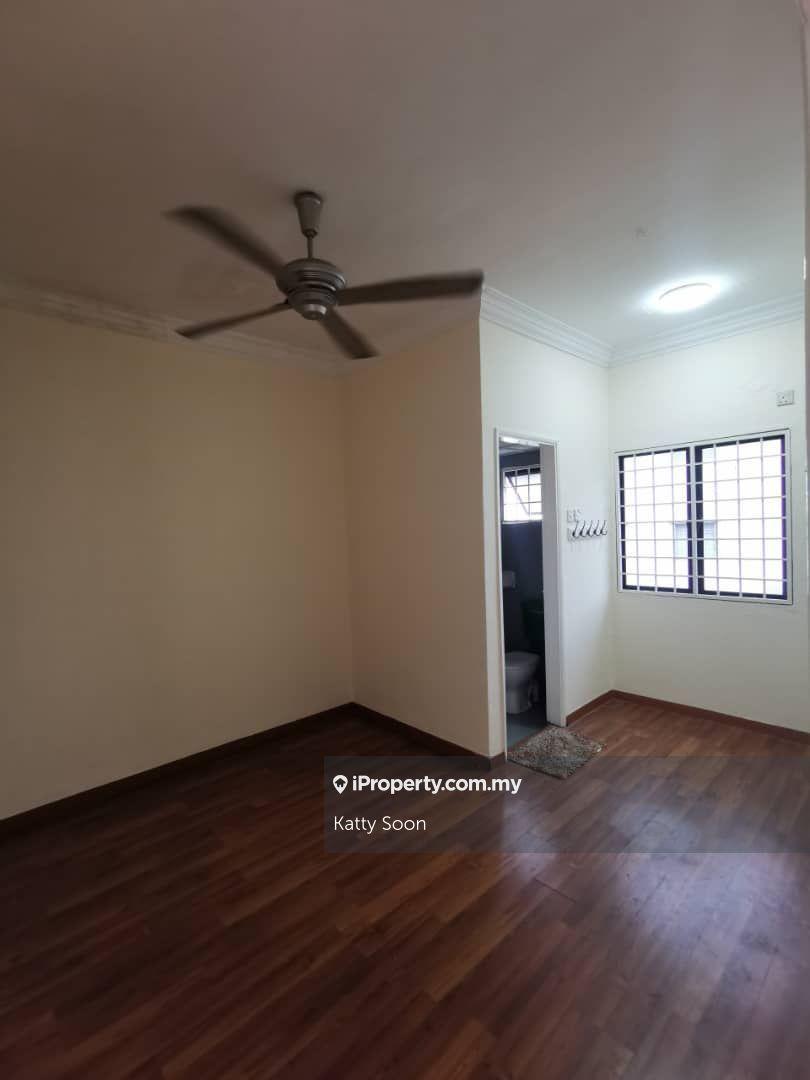 Pangsapuri untuk Dijual di Pangsapuri Kempas oleh Katty Soon - iProperty.com.my