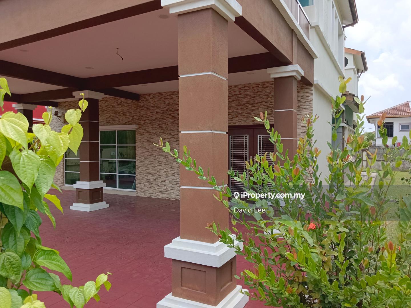 Bungalow House for Sale in Le Putra Avenue, Seri Kembangan by David Lee - iProperty.com.my