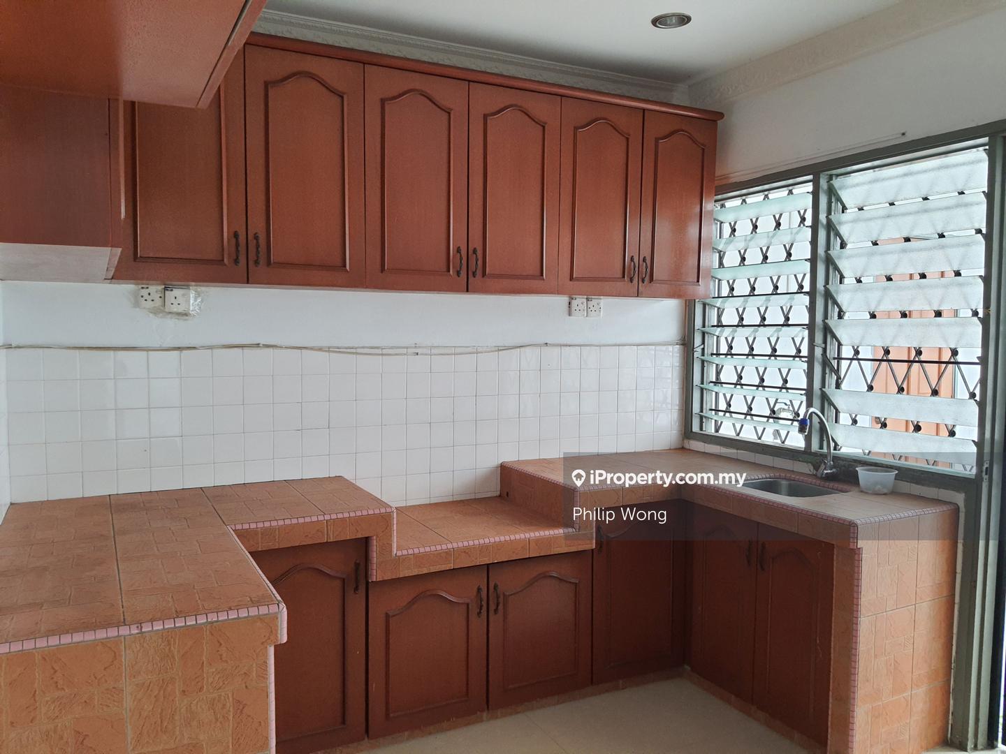 2-storey Terraced House for Sale in Taman Bukit Serdang Freehold 22 x75 S.Kembangan, Seri Kembangan by Philip Wong - iProperty.com.my