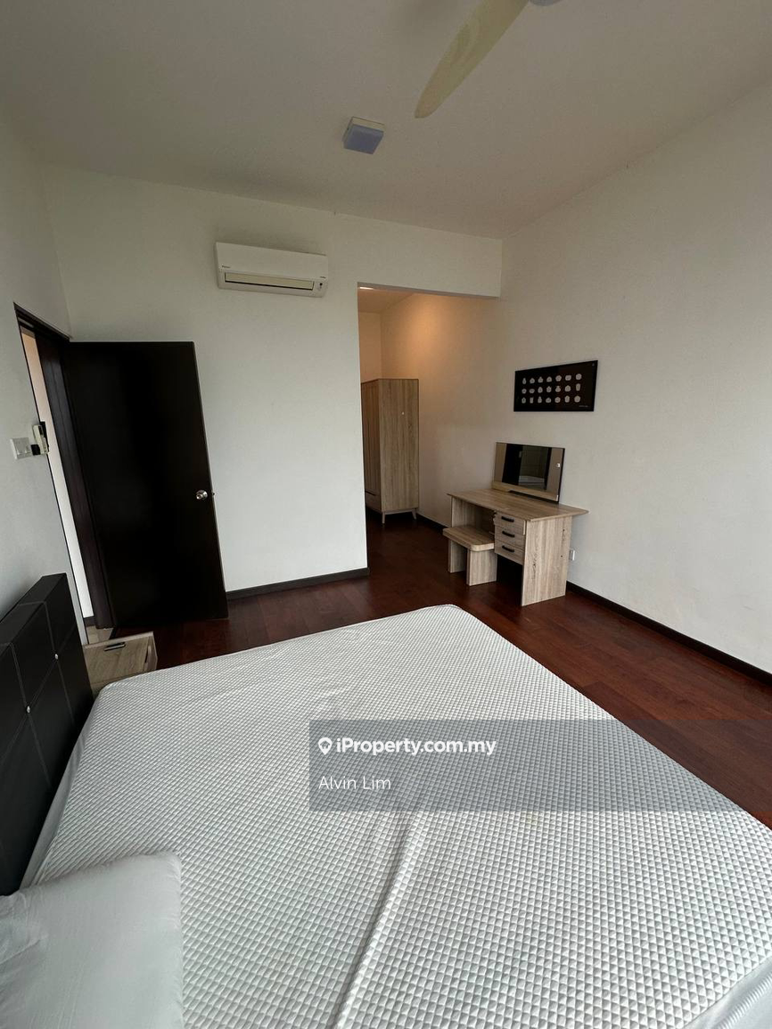 Residensi Servis untuk Disewa di Molek Regency oleh Alvin Lim - iProperty.com.my