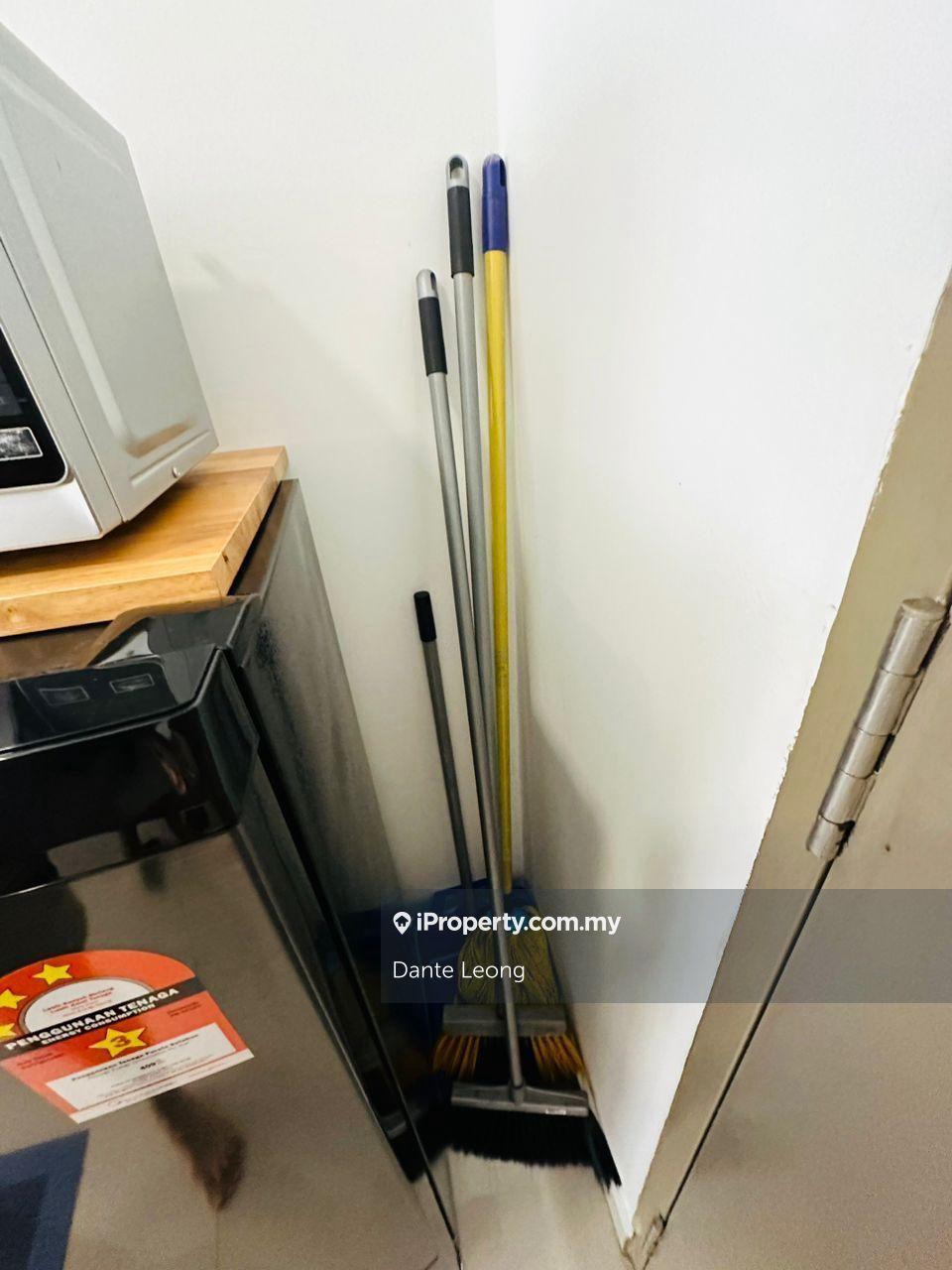 Service Residence for Rent in Pinnacle Petaling Jaya by Dante Leong - iProperty.com.my