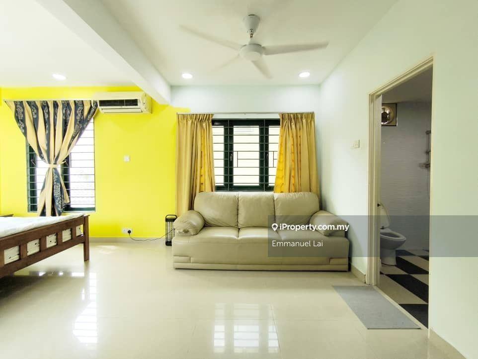 Semi-Detached House for Sale in TTDI End Lot House With 9 Feet Extra Land, Taman Tun Dr Ismail by Emmanuel Lai - iProperty.com.my