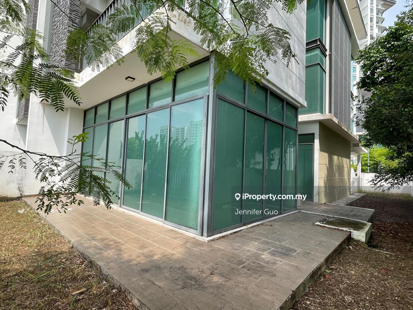 Rumah Berangkai 3 Tingkat untuk Dijual di Cristal Serin Villa, Cristal Serin Residence, Cyberjaya oleh Jennifer Guo - iProperty.com.my