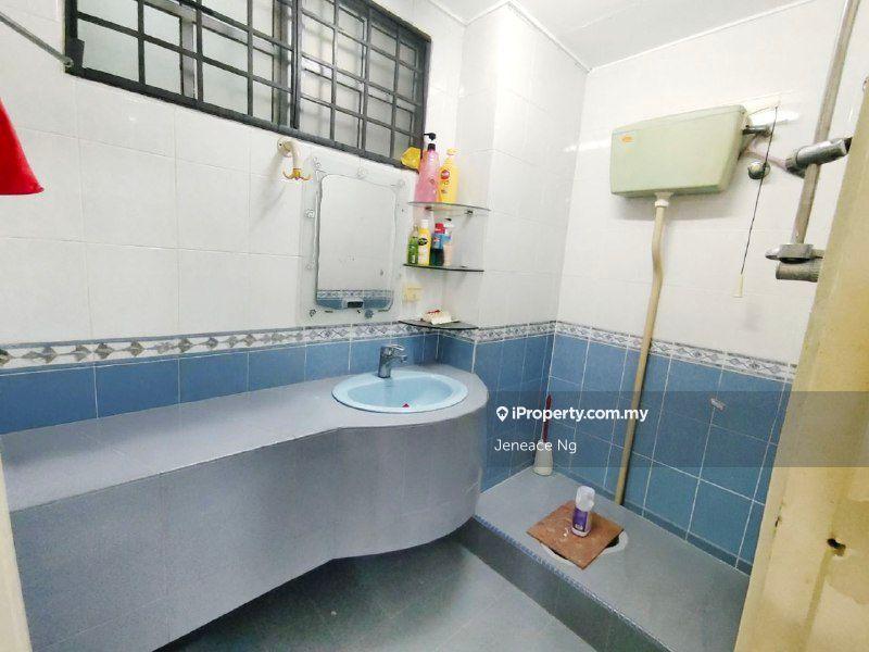 Rumah Berangkai 2 Tingkat untuk Dijual di Usj 23, Subang Jaya oleh Jeneace Ng - iProperty.com.my