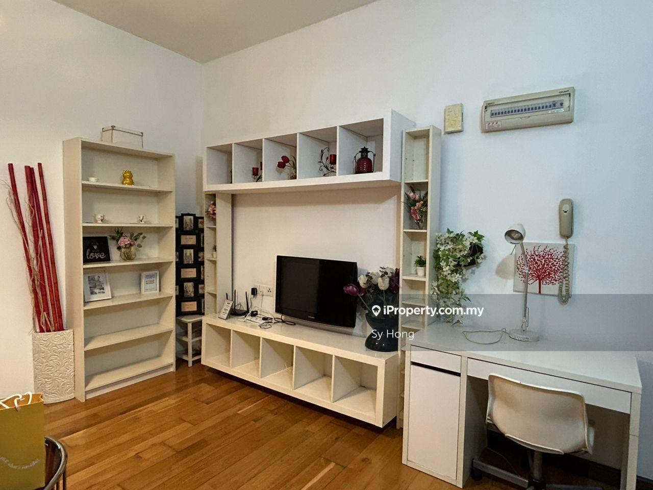 Service Residence for Rent in Regalia Residence by Sy Hong - iProperty.com.my