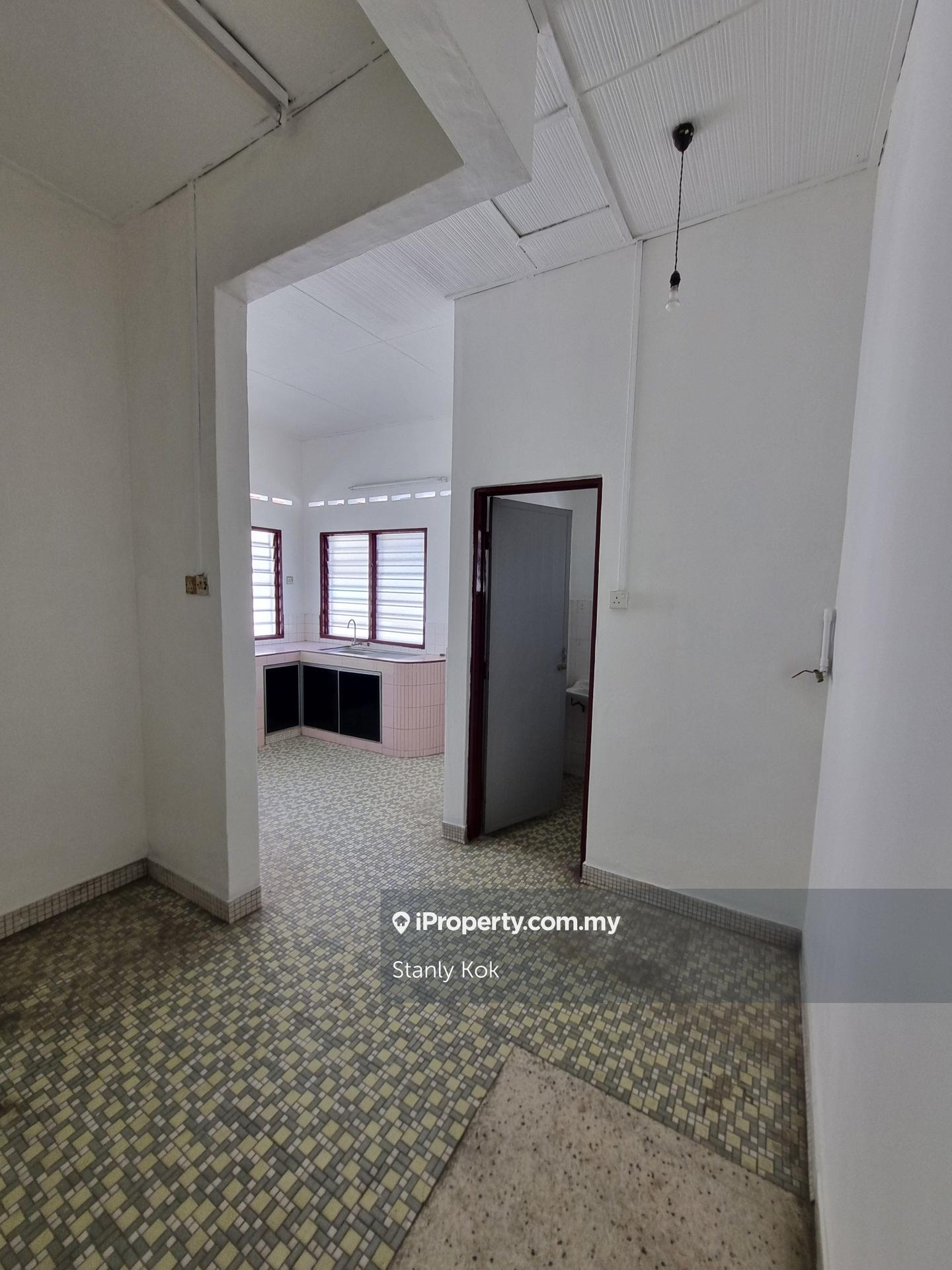 Semi-Detached House for Sale in Ipoh, Ipoh by Stanly Kok - iProperty.com.my