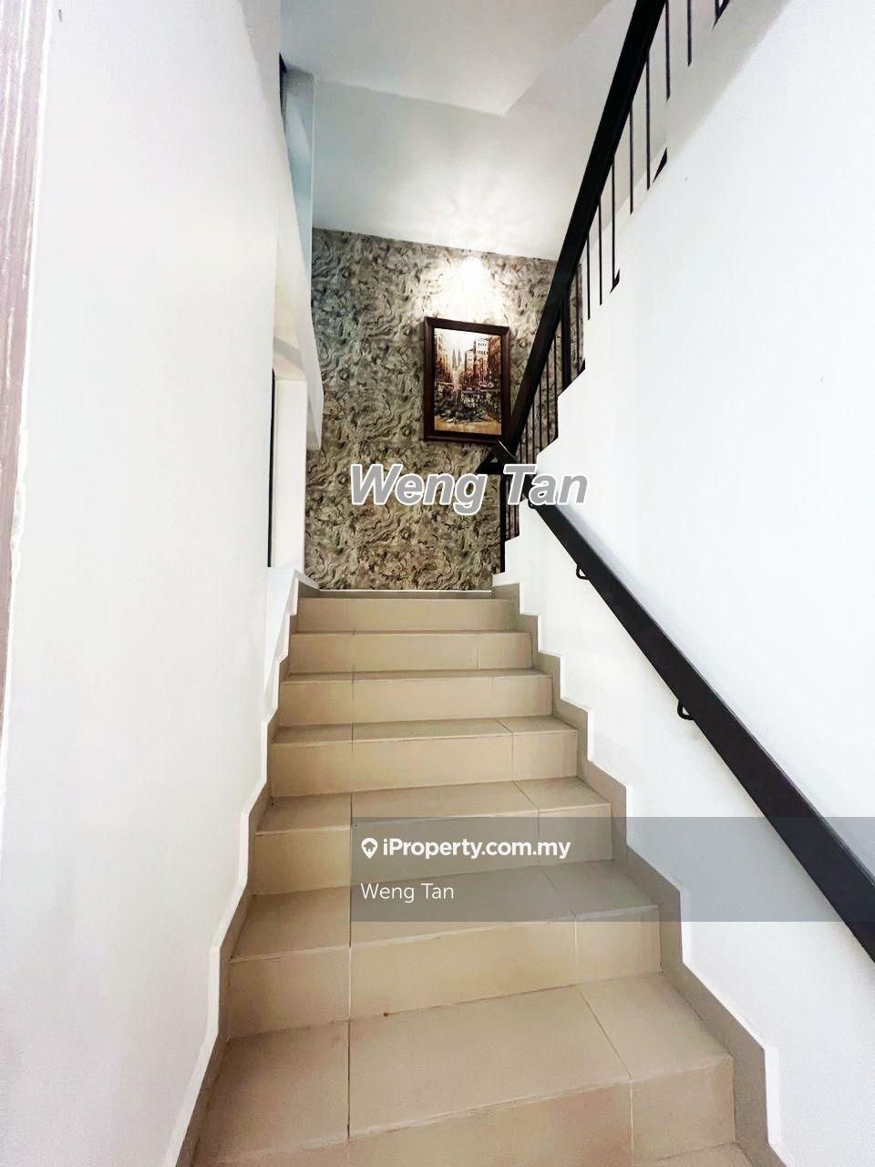 Rumah Berangkai 3 Tingkat untuk Dijual di Seksyen U1, Glenmarie oleh Weng Tan - iProperty.com.my