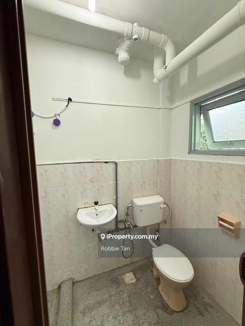 Apartment for Sale in Lily & Jasmine Apartment by Robbie Tan - iProperty.com.my