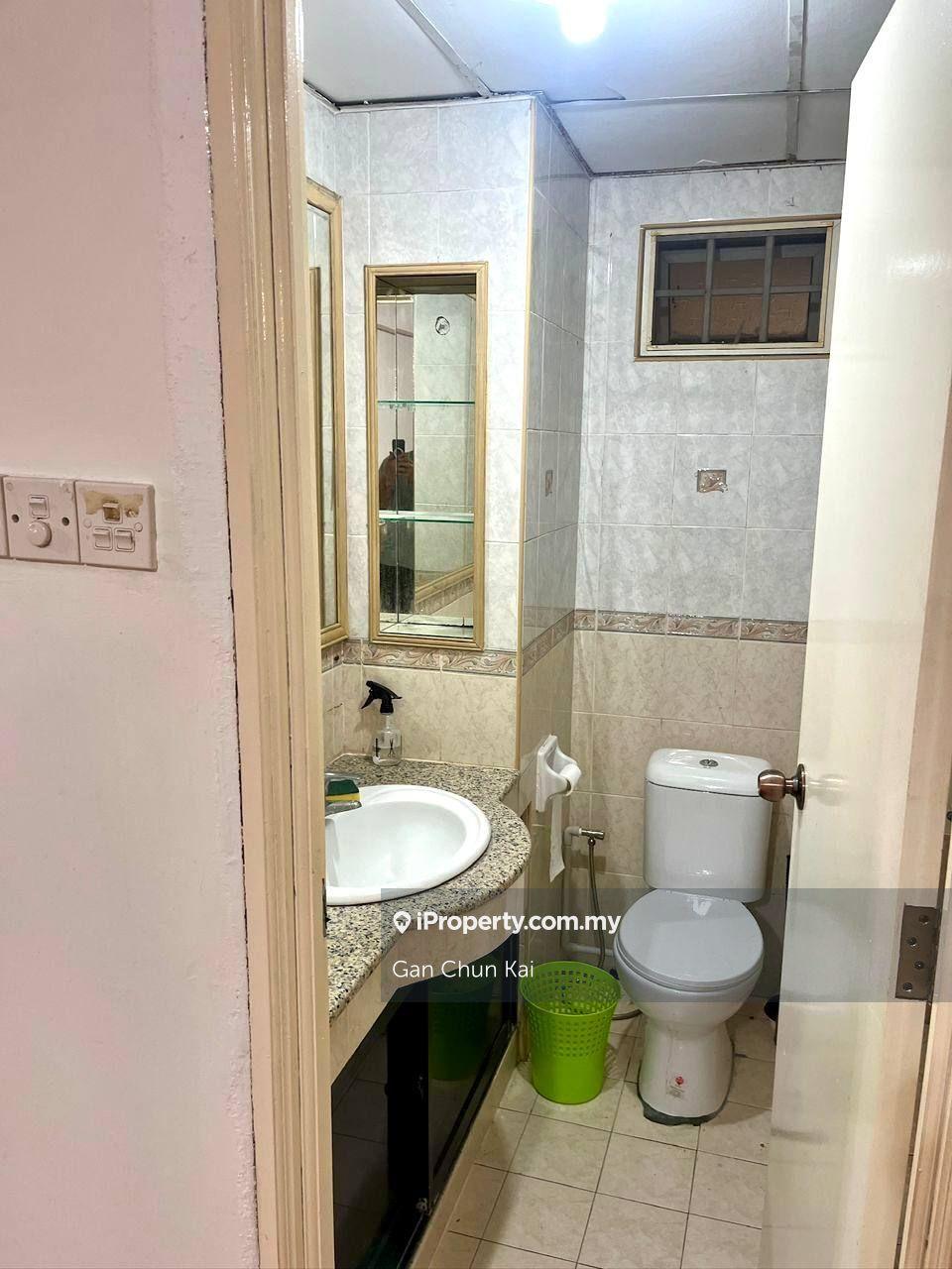 Condominium for Rent in Gold Coast Resort Condominium by Gan Chun Kai - iProperty.com.my