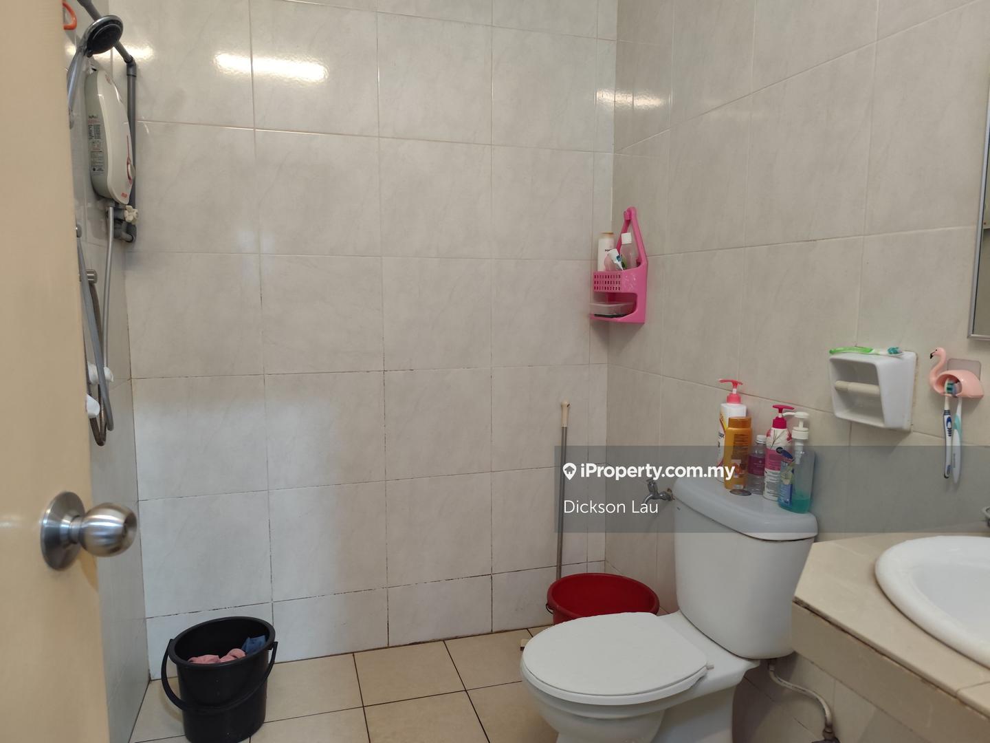 Rumah Berangkai 2 Tingkat untuk Dijual di Taman Sri Putra Mas, Sungai Buloh oleh Dickson Lau - iProperty.com.my