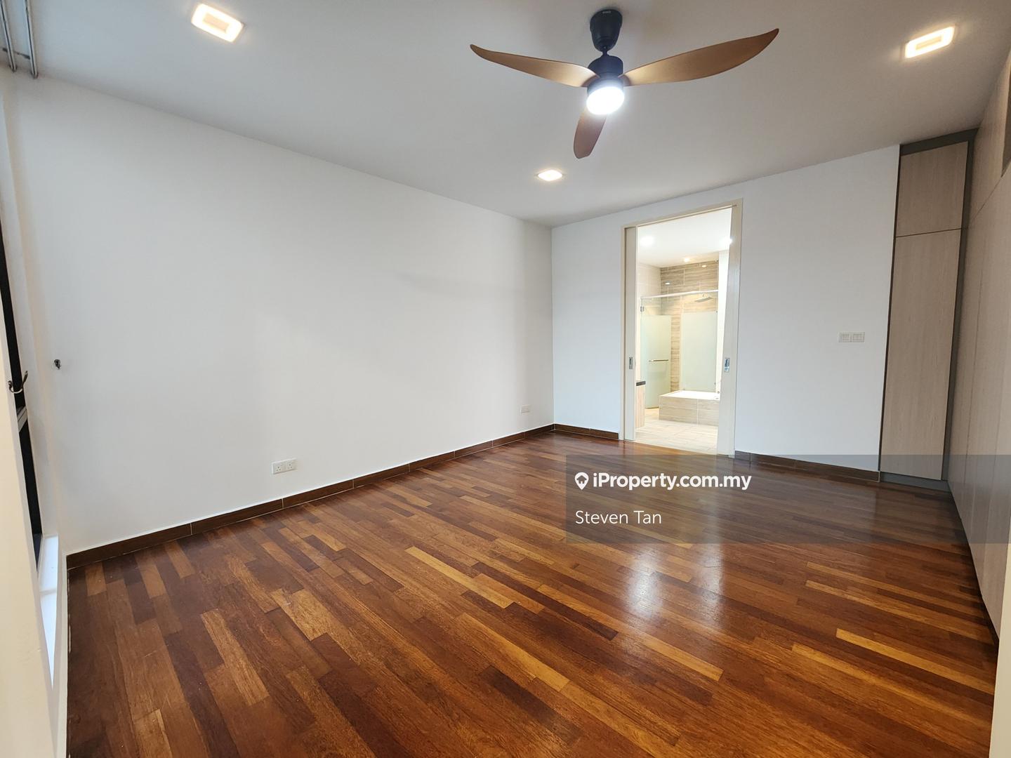 Rumah Berangkai 3 Tingkat untuk Dijual di 16 Sierra, Puchong oleh Steven Tan - iProperty.com.my