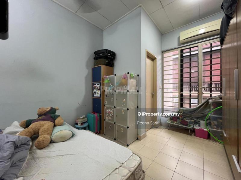 2-storey Terraced House for Sale in Superlink 2 Storey Greenlane Bukit Jelutong, Shah Alam by Reena Sarif - iProperty.com.my