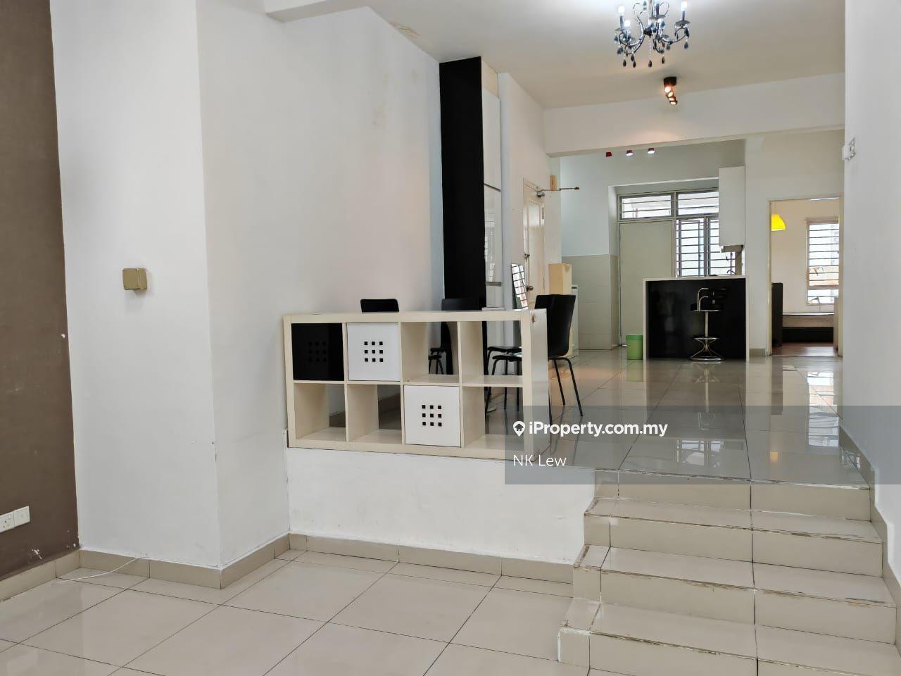 Condominium for Sale in Bayan Villa, Seri Kembangan by NK Lew - iProperty.com.my