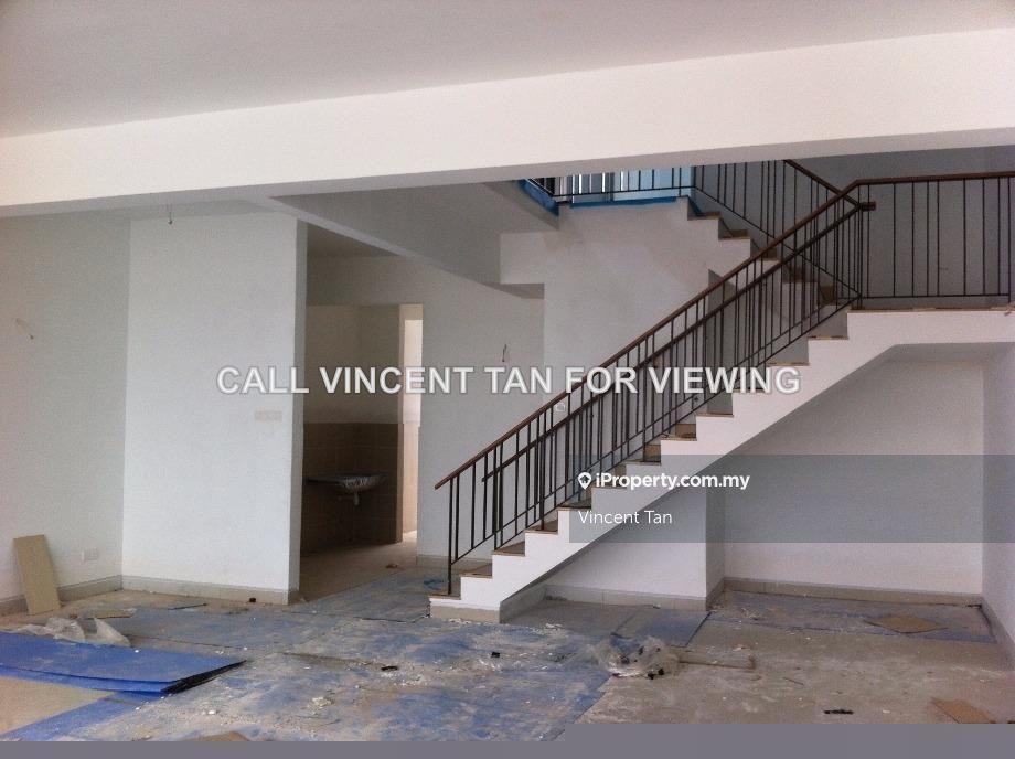 Rumah Berangkai 2 Tingkat untuk Dijual di ELMINA GARINIA CRESSIDA East Garden West Valley, Shah Alam oleh Vincent Tan - iProperty.com.my