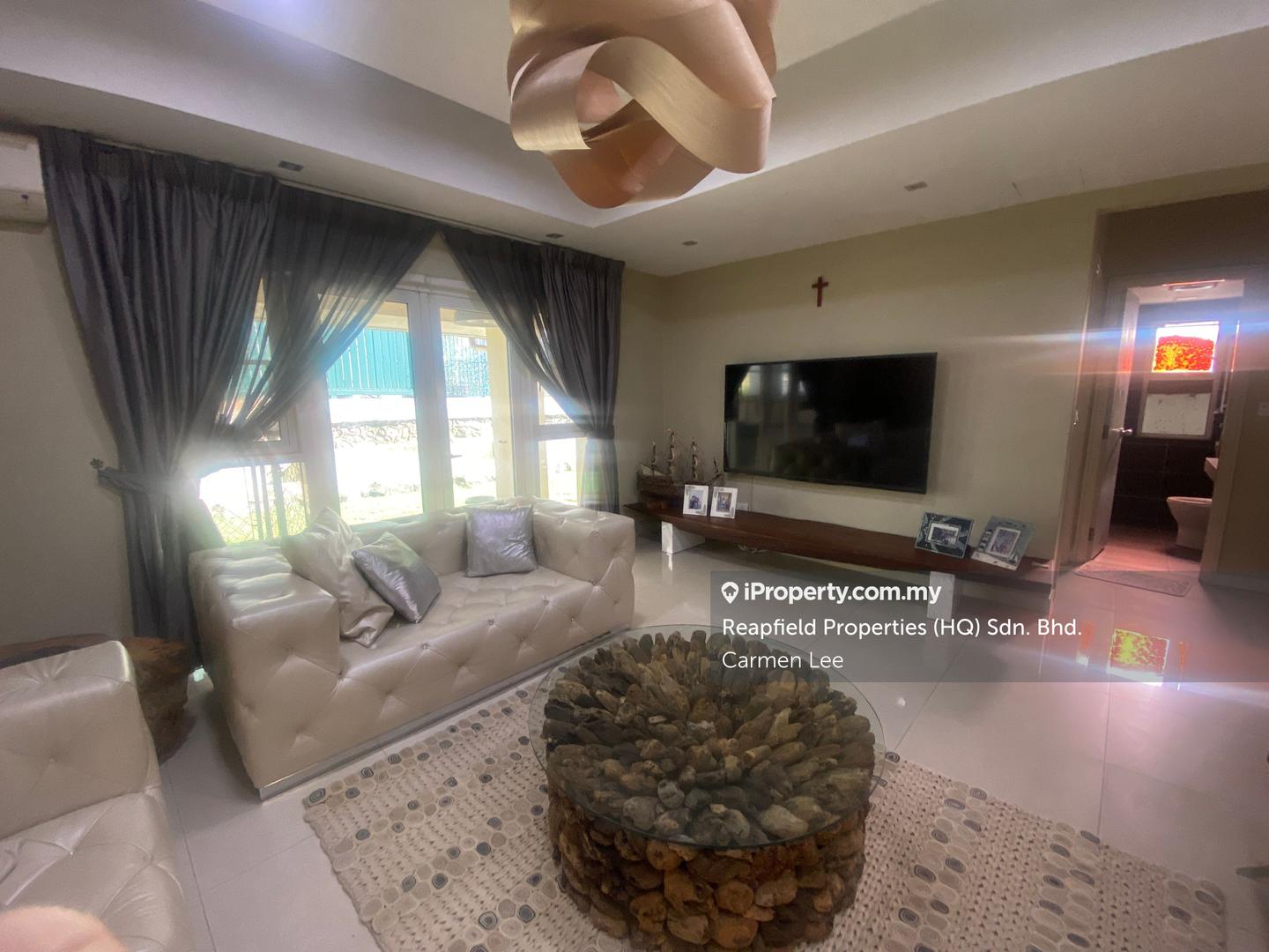 Rumah Berkembar untuk Dijual di Taman Tanamera, Subang Jaya oleh Carmen Lee - iProperty.com.my