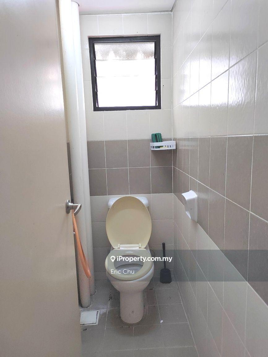 Shop-Office for Rent in TSB Commersial Centre, Sungai Buloh by Eric Chu - iProperty.com.my