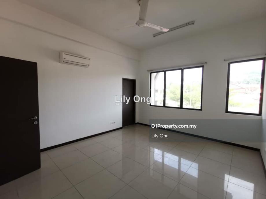 3-storey Terraced House for Sale in SOUTHBAY RESIDENCE, Batu Maung by Lily Ong - iProperty.com.my